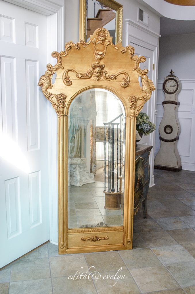 An Antique Pier Mirror | Edith & Evelyn | www.edithandevelynvintage.com