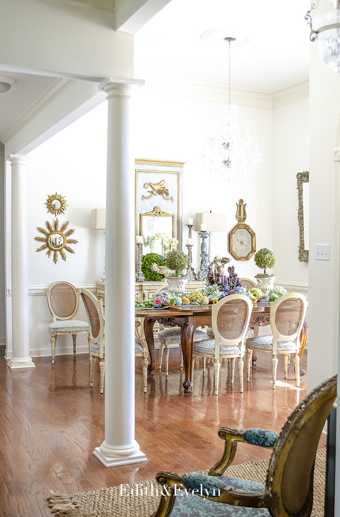 Easter Dining room | Edith & Evelyn | www.edithandevelynvintage.com