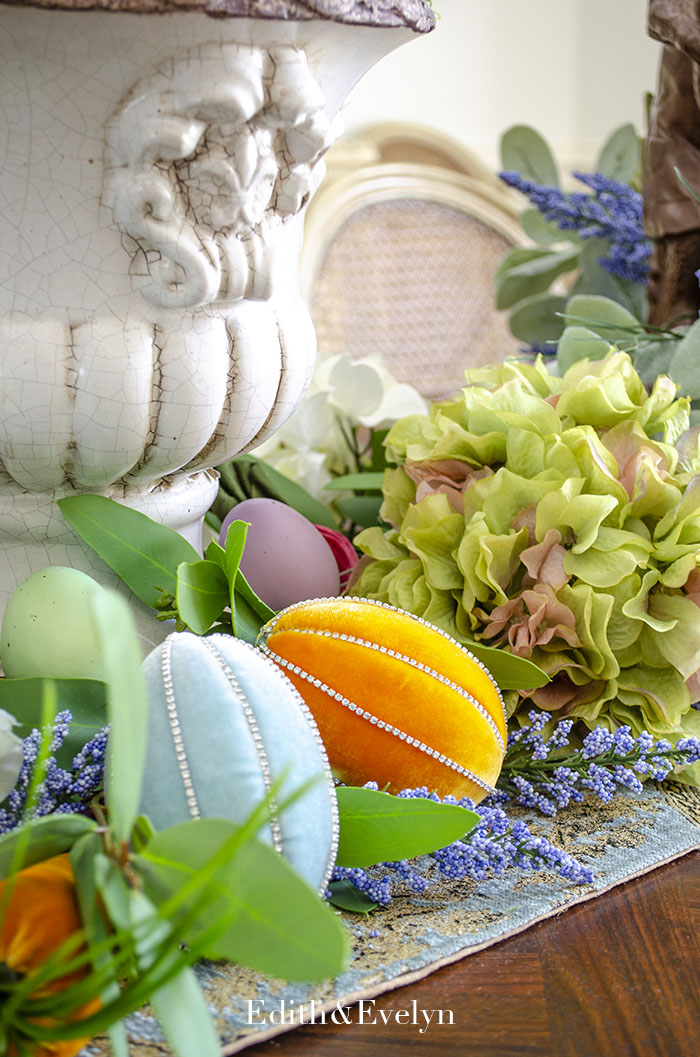 Easter Dining room | Edith & Evelyn | www.edithandevelynvintage.com